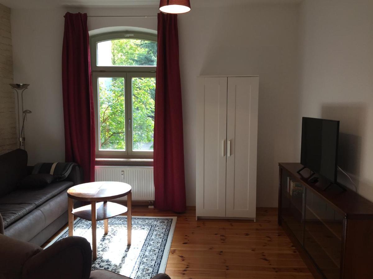 Ferienwohnung Huttenstrasse Halle Halle  Exteriör bild