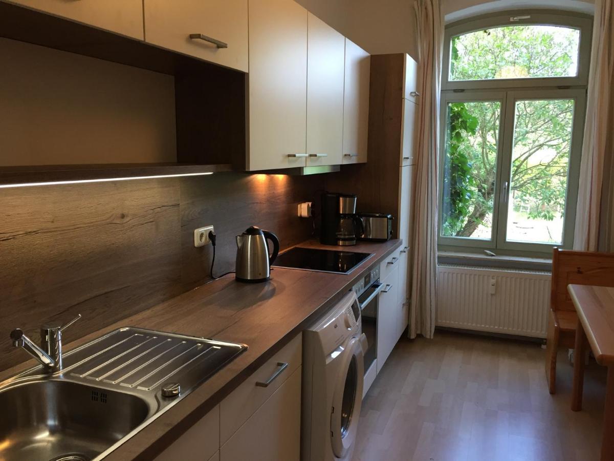 Ferienwohnung Huttenstrasse Halle Halle  Exteriör bild